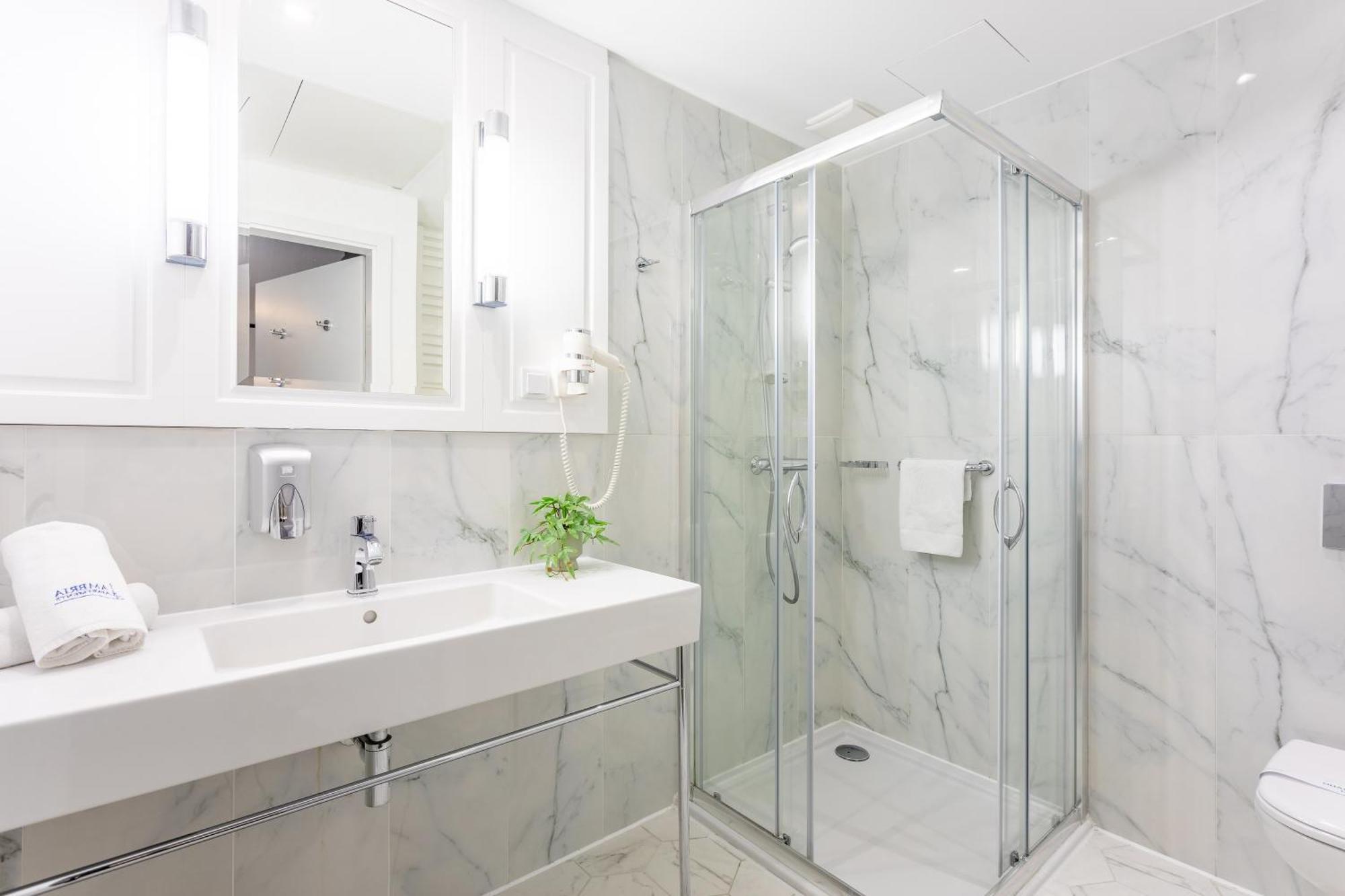 Ambria Apartments Promenada Swinoujscie Dış mekan fotoğraf